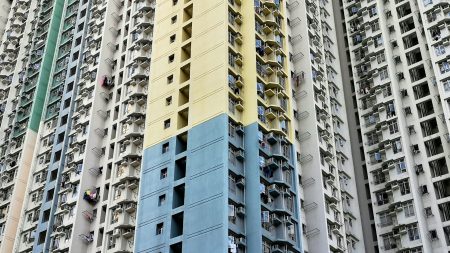 Hong Kong komplex Kawloon: Více než milion obyvatel na kilometr čtvereční. Tady sluneční světlo neznali