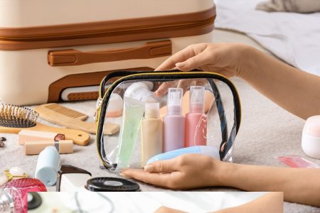 Kosmetika na cesty či dovolenou: Skladná, multifunkční, preventivní