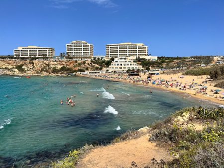 Živě z tepla: Malta na podzim a v zimě? Absolutně ANO! Dnes 27 stupňů vzduch, moře 26, turistů málo!