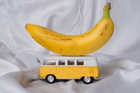 „Nejdražší banány, jaké jsem kdy viděla,“ Slováci blednou závistí nad cenami v Německu