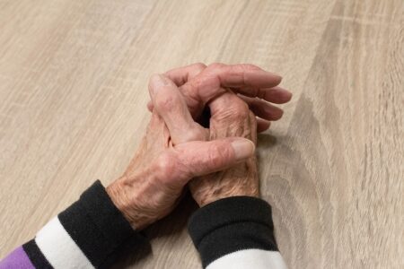 Tento starý muž se dožil neuvěřitelných 197 let: Na smrtelné posteli odhalil své tajemství dlouhověkosti