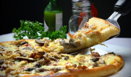 Proč je pizza lepší snídaně než cereálie?
