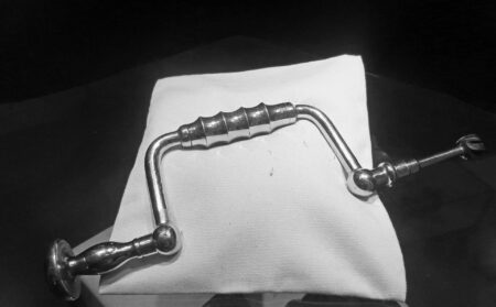 Zapomenutý příběh: V roce 1948 podstoupil James Peterson lobotomii pouze proto, že byl homosexuál