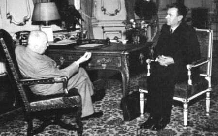 Co kdyby Československo v roce 1945 zamířilo na Západ? Cizinci diskutují o alternativní historii